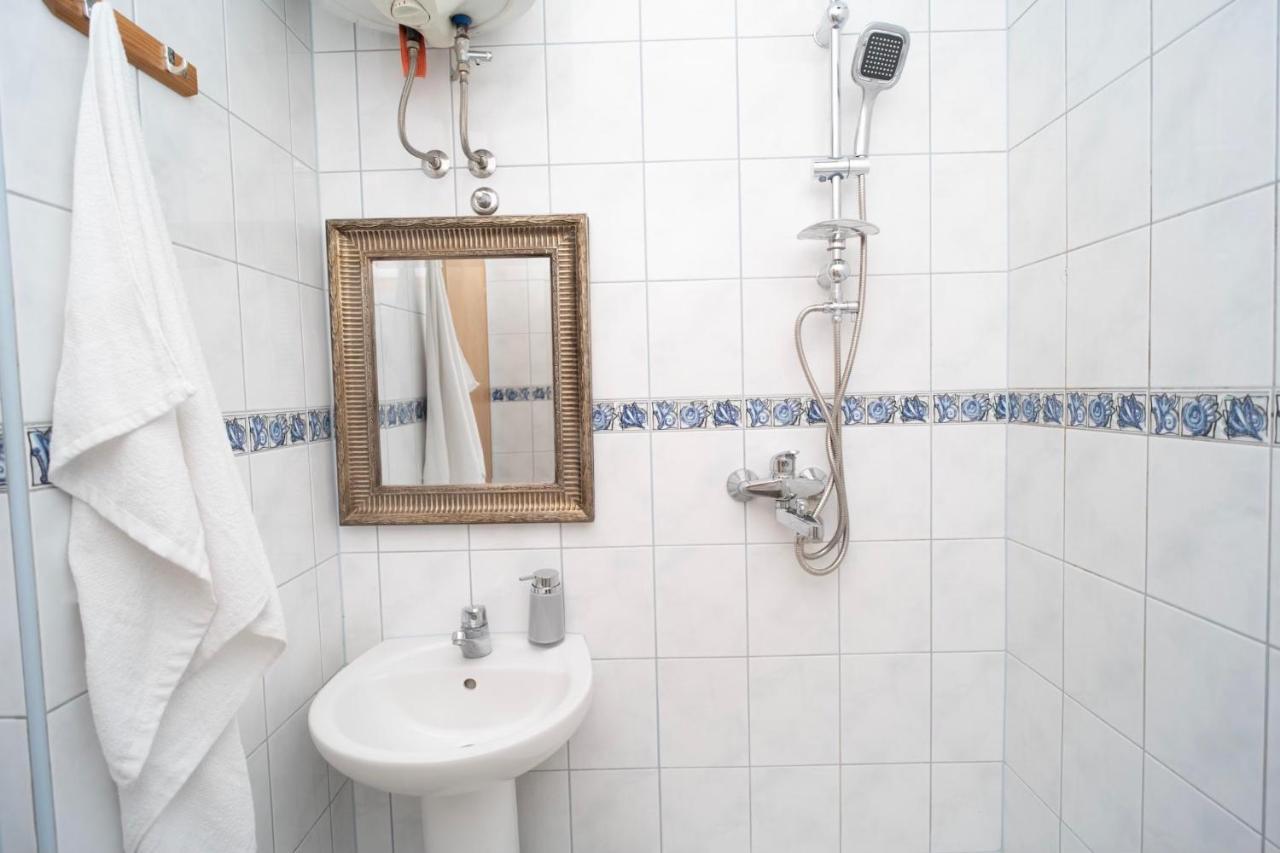 Liman Rooms And Apartments Мостар Екстериор снимка