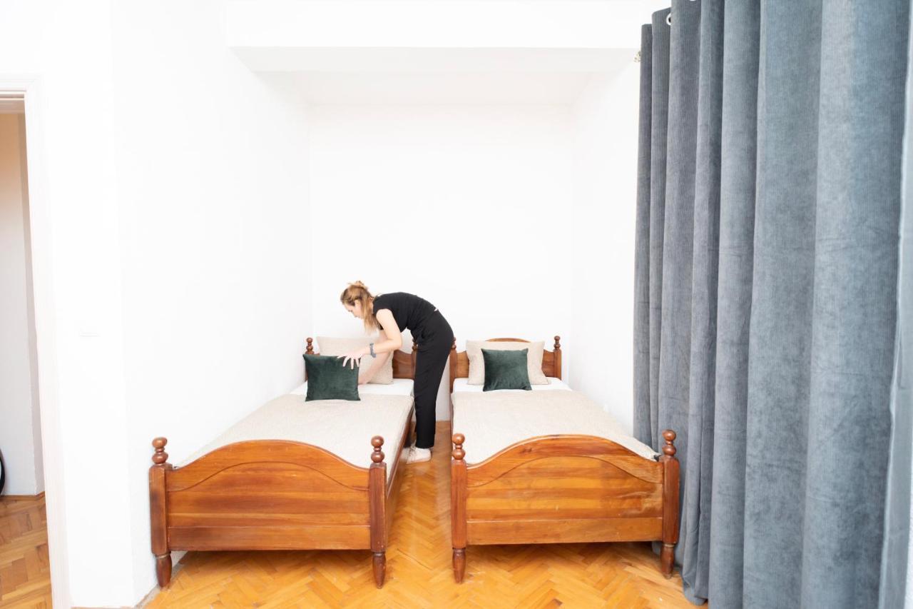 Liman Rooms And Apartments Мостар Екстериор снимка